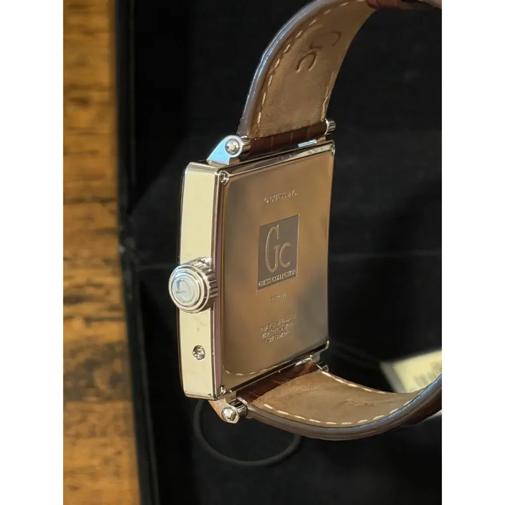 GC Guess Collection discover this